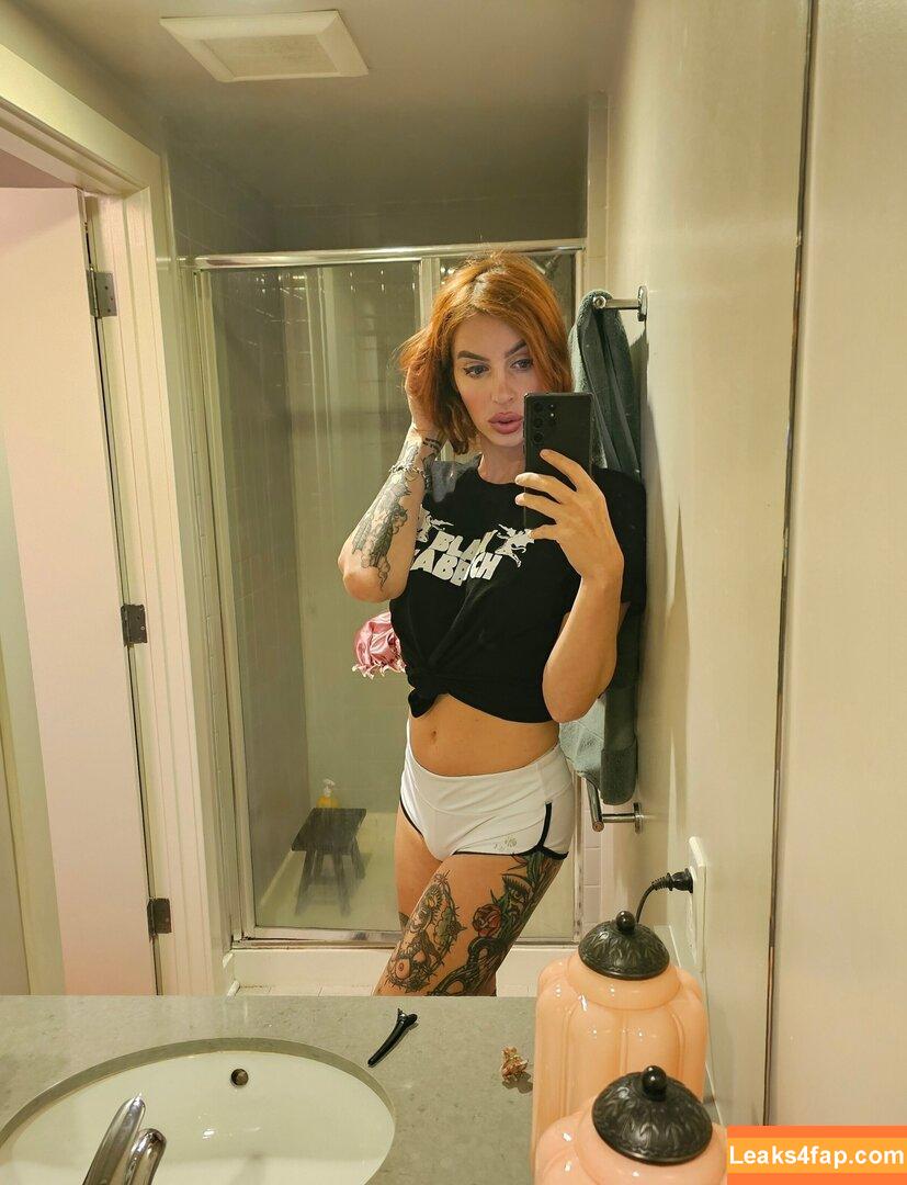 janieblade / fitjanieblade leaked photo photo #0022