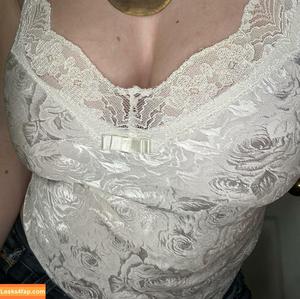 Jasmine photo #0320
