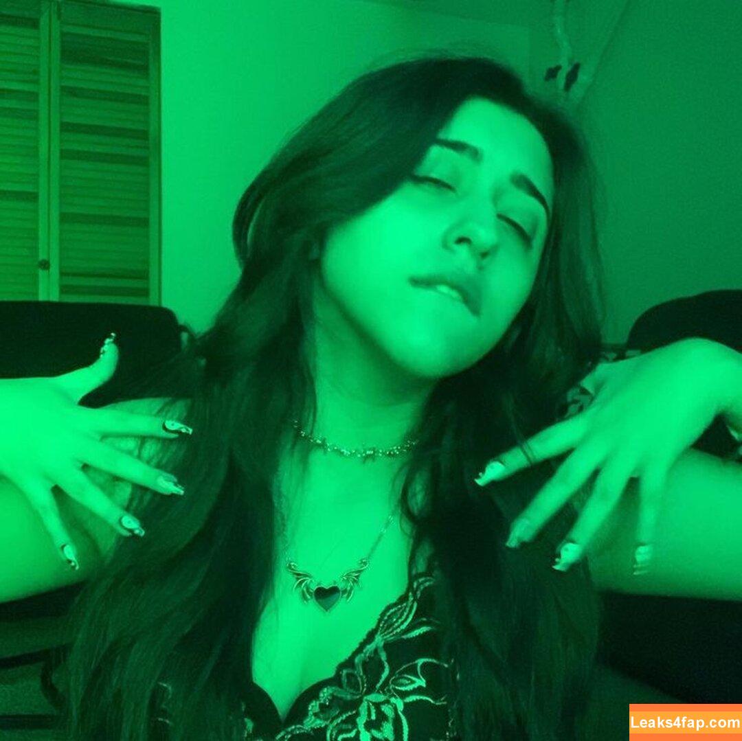 Jennmelon / Jenn Melon / https: / jen_moon / jennmelondies leaked photo photo #0069