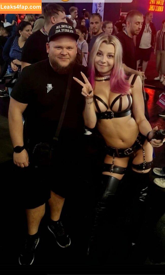 JenNyan / ijennyan / jen.nyan / xjennyan leaked photo photo #0224