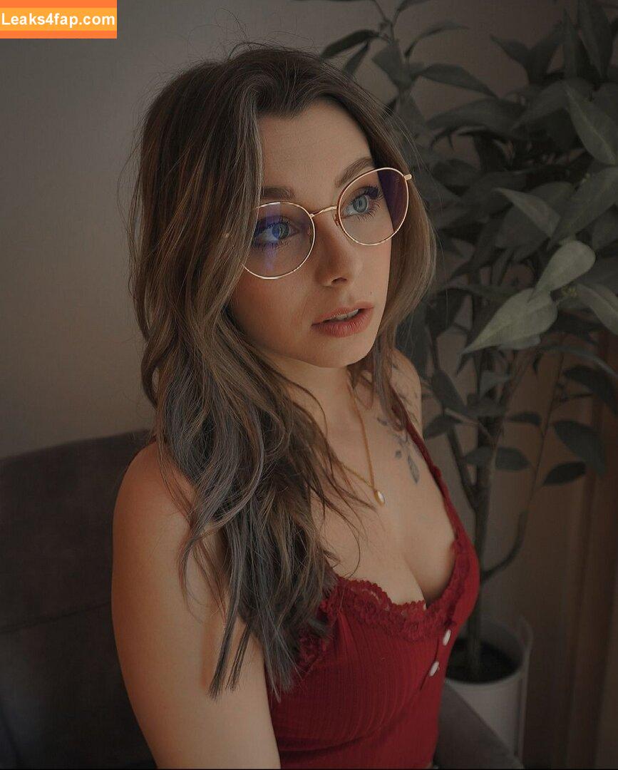 JenNyan / ijennyan / jen.nyan / xjennyan leaked photo photo #0345
