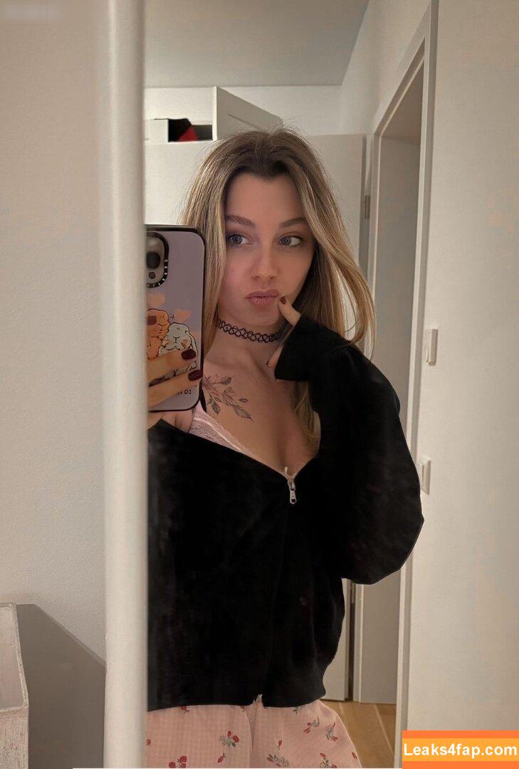 JenNyan / ijennyan / jen.nyan / xjennyan leaked photo photo #0742