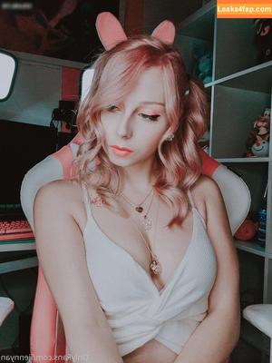 JenNyan photo #0036