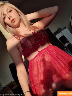 JenNyan photo #0038