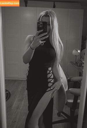JenNyan photo #0143