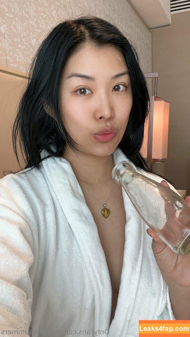 jiaoyingsummers /  leaked photo photo #0134