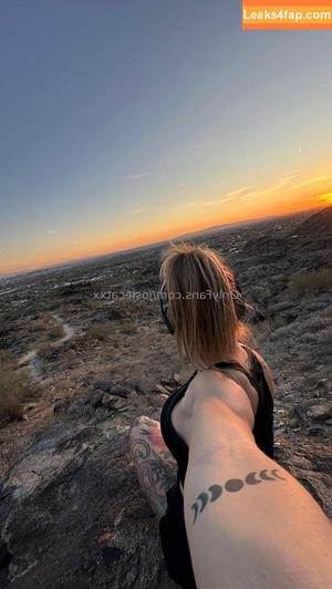josiecatxx photo #0001