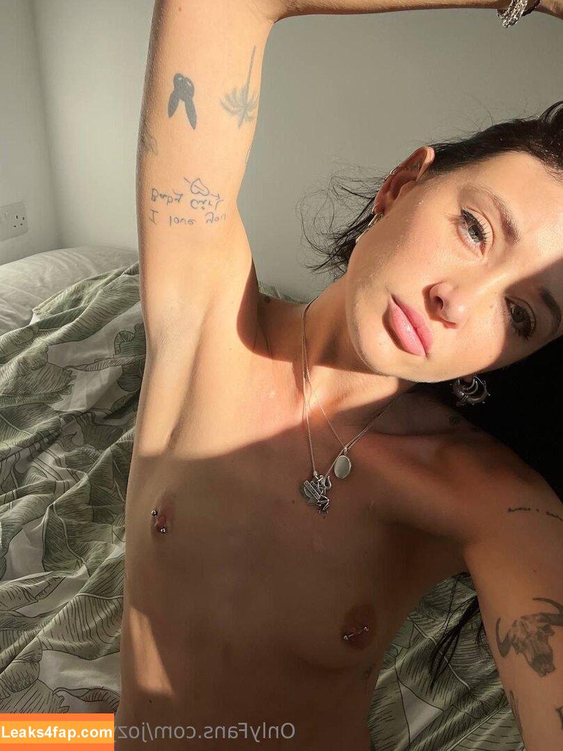 jozyblowsfree /  leaked photo photo #0021