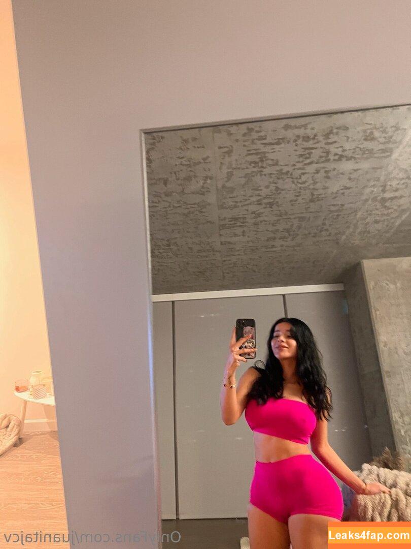 juanitajcv / juanita_jcv leaked photo photo #0030
