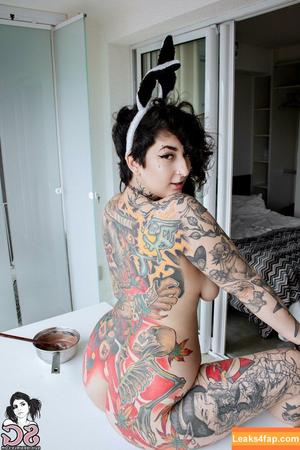 Julha Suicide photo #0021