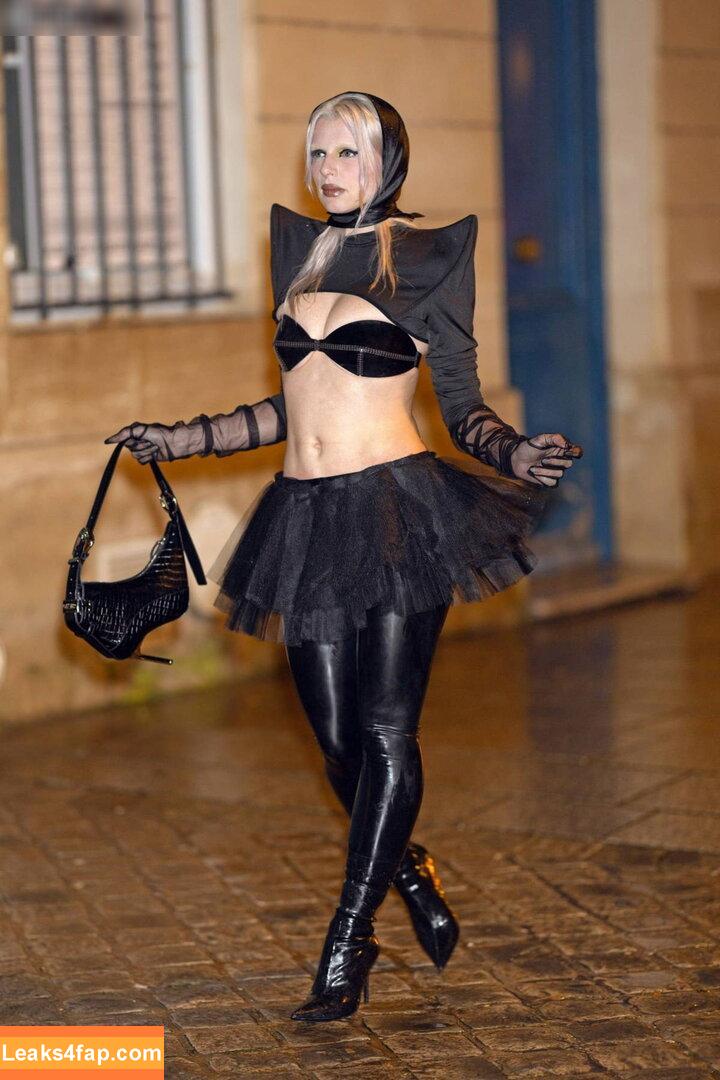 Julia Fox / juliaFox / juliafoxx leaked photo photo #0148