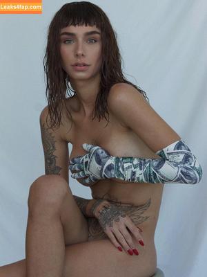 Julia Geltsman photo #0068