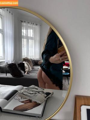 Julia Oemler photo #0030