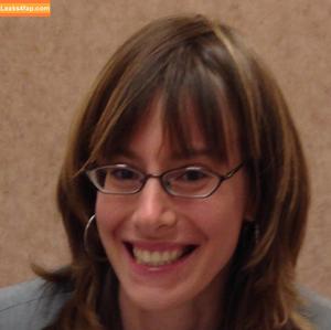 Julia Scott photo #0013
