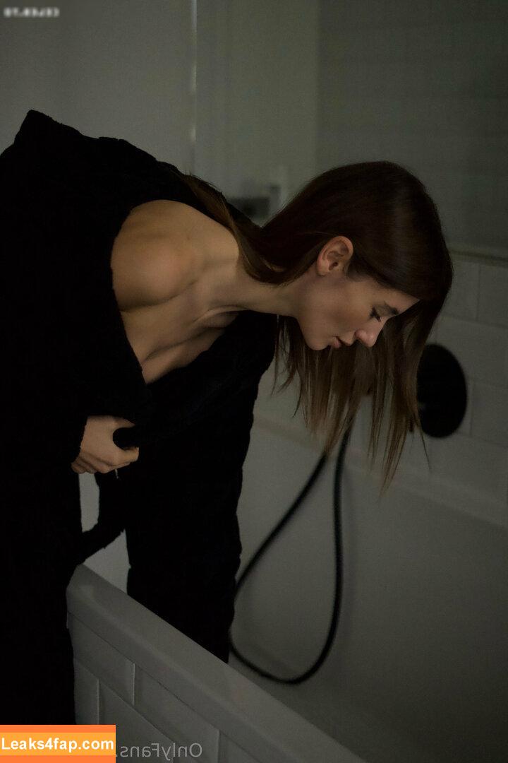 juliagly / juliagly_ leaked photo photo #0337