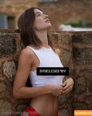 juliagly photo #0117