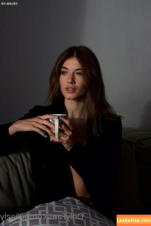 juliagly photo #0133