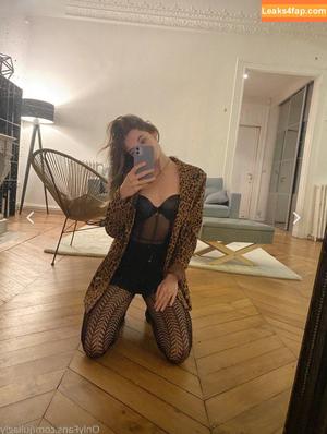 juliagly photo #0153