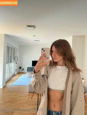 juliagly photo #0160