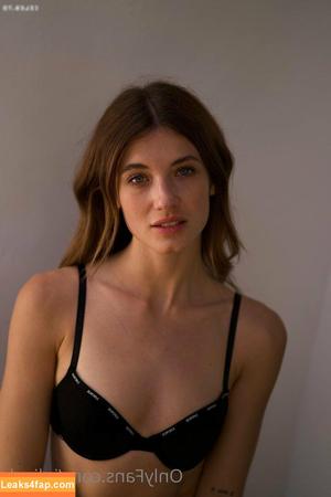 juliagly photo #0165