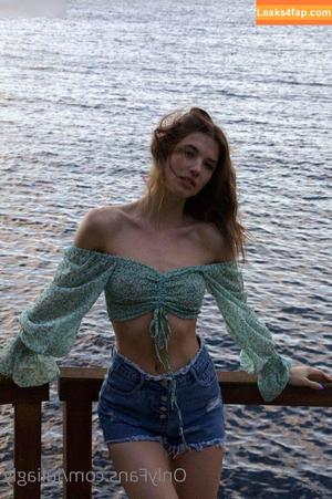 juliagly photo #0175