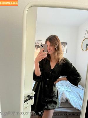 juliagly photo #0178