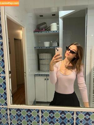 juliagly photo #0180