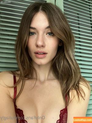 juliagly photo #0231