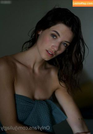 juliagly photo #0262