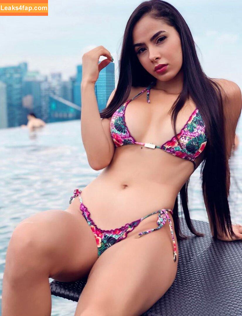 Juliana Caetano /  leaked photo photo #0009