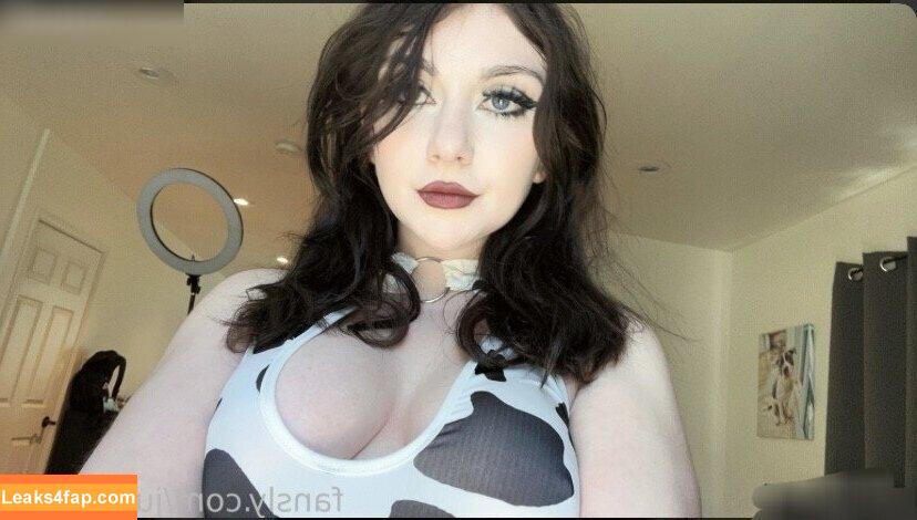 JustaMinx / anyuser / justaminxig leaked photo photo #0362