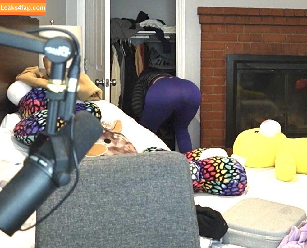 JustaMinx / anyuser / justaminxig leaked photo photo #0381