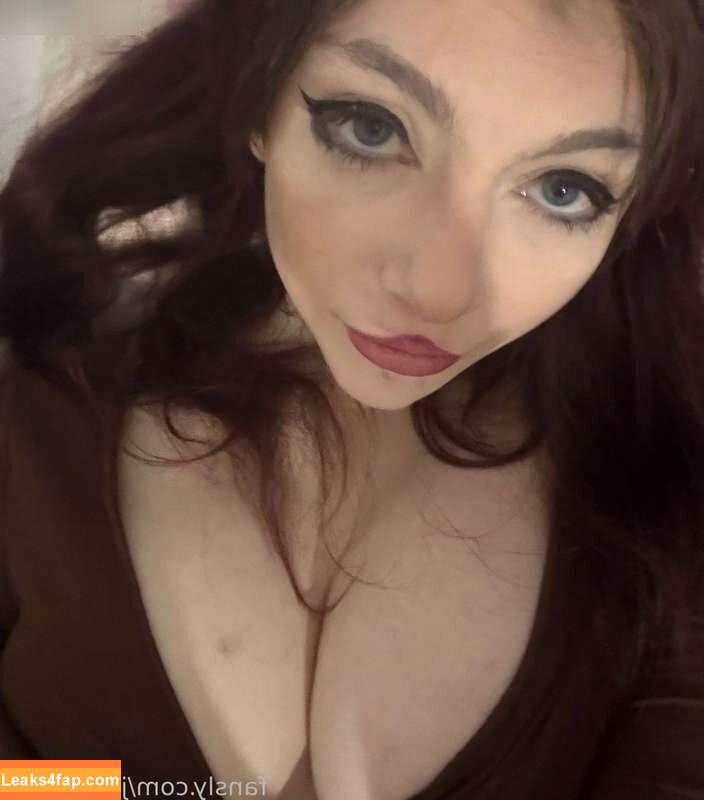 JustaMinx / anyuser / justaminxig leaked photo photo #0668