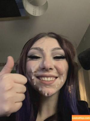 JustaMinx photo #0004