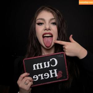 JustaMinx photo #0539