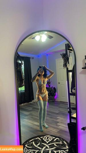 Justine Schiavone photo #0013