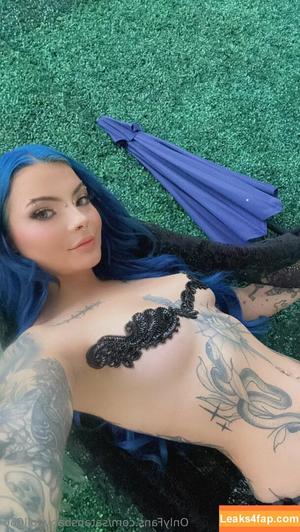 Justine Schiavone photo #0014