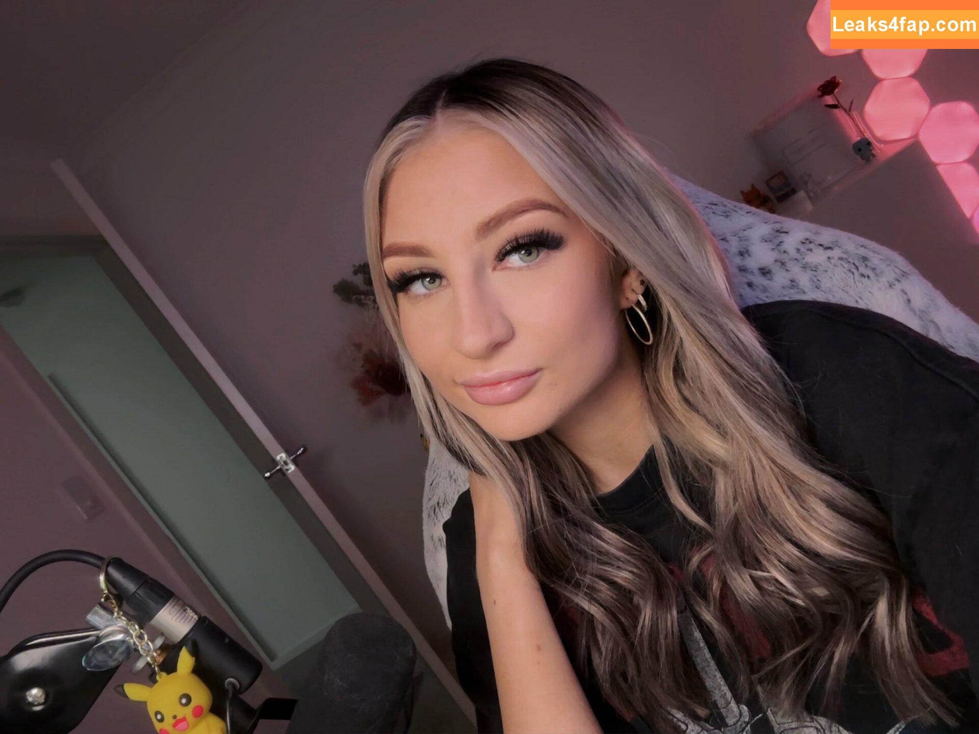 justmaddyx /  leaked photo photo #0019