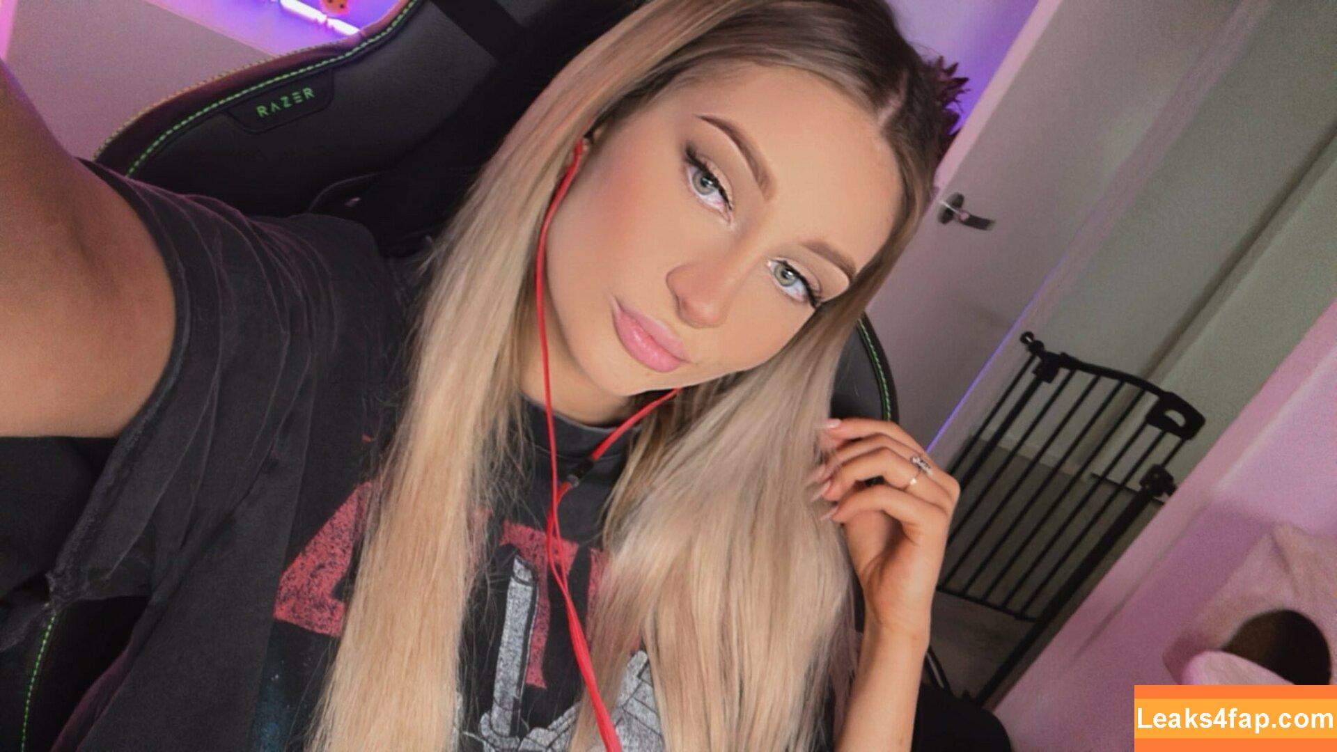 justmaddyx /  leaked photo photo #0042