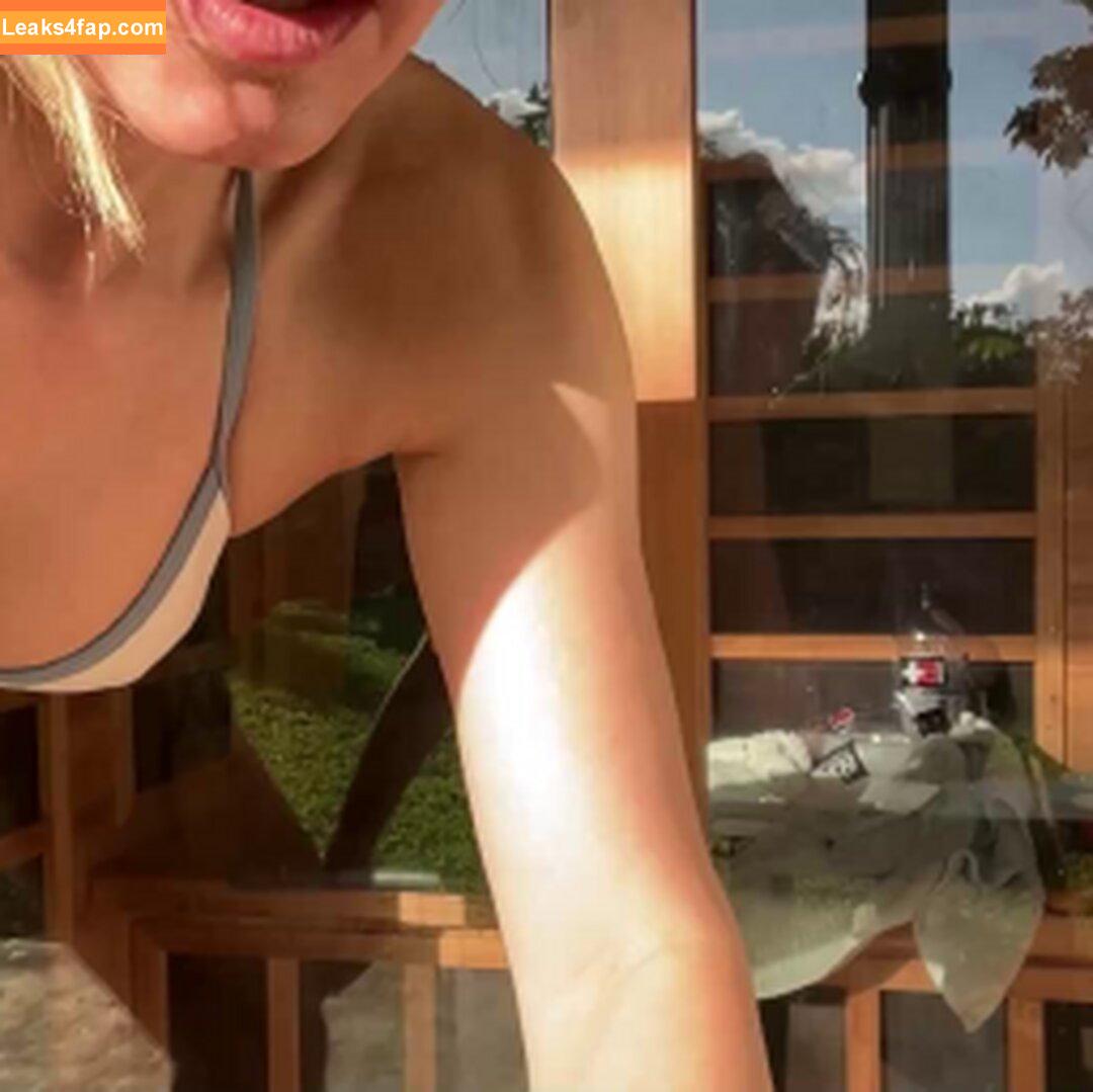 kaileeshy / itskaileebish / kailee_spark / kaileesmile / zanya_fox leaked photo photo #0003
