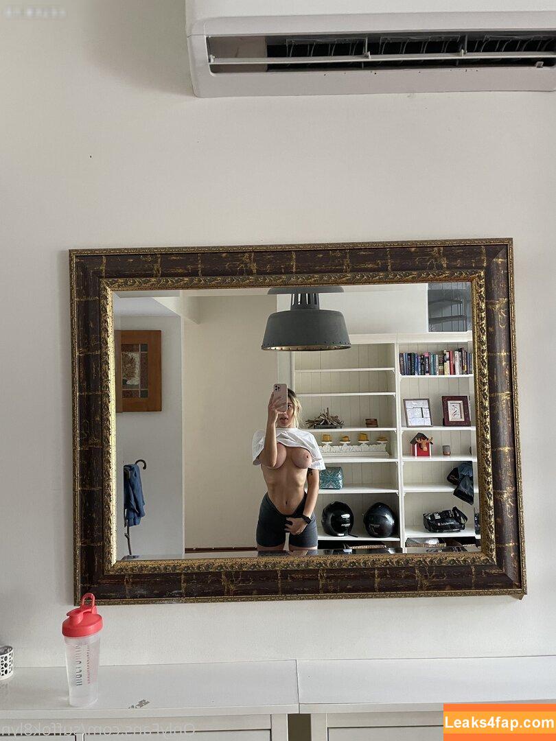 Kaitlyn / k8lyn096 / kaitlynbristowe / kaitlynwithak leaked photo photo #0045