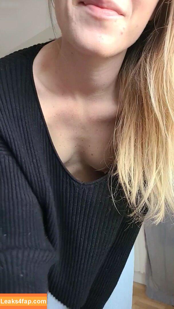 Kallme_sophia / callmesophia_ leaked photo photo #0004