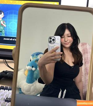 Kang Hee Yoon photo #0175