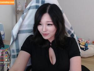 Kang Hee Yoon photo #0513