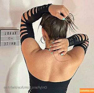 karolwhitee photo #0007
