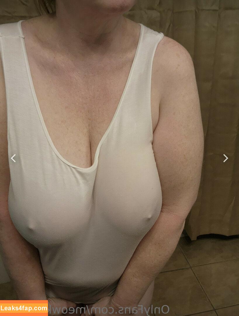 Kathy Boast / Huge Tits / kathyboast / meowkittykat1 leaked photo photo #0002