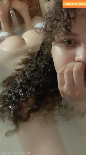 Kawaiikiwicosplay photo #0003