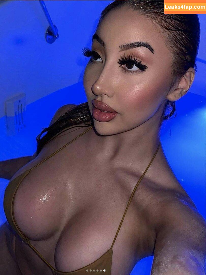 kayla.vy /  / Asian Baby Girl leaked photo photo #0040