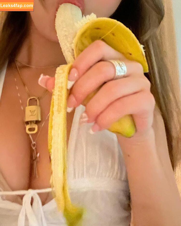 kayla.vy /  / Asian Baby Girl leaked photo photo #1219