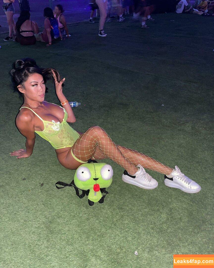 kayla.vy /  / Asian Baby Girl leaked photo photo #1226